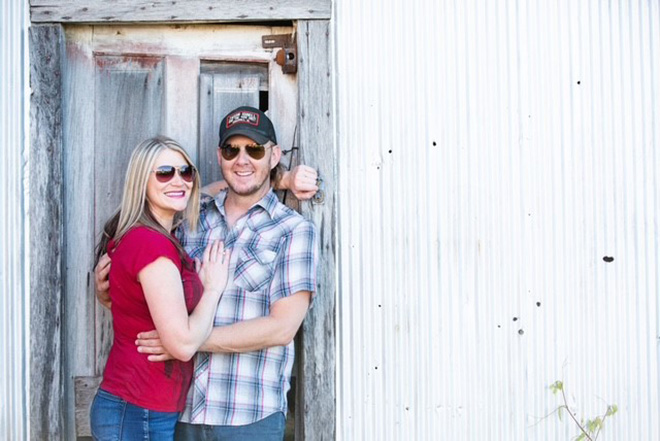 Matt & Sara promo photo