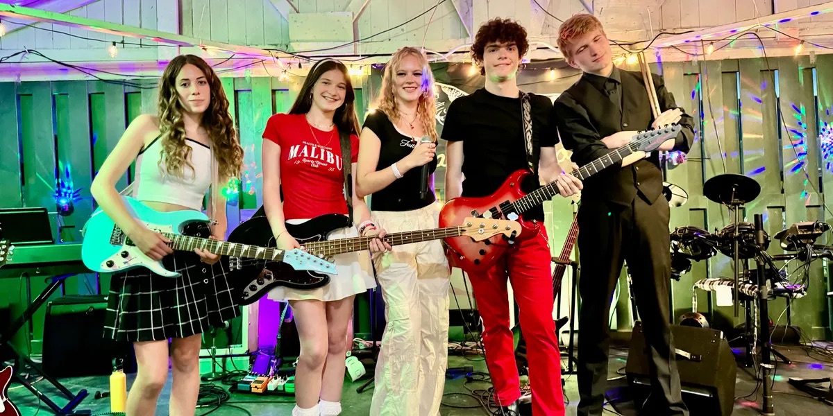 Sparrow Road band at the Carver County Fair Patio